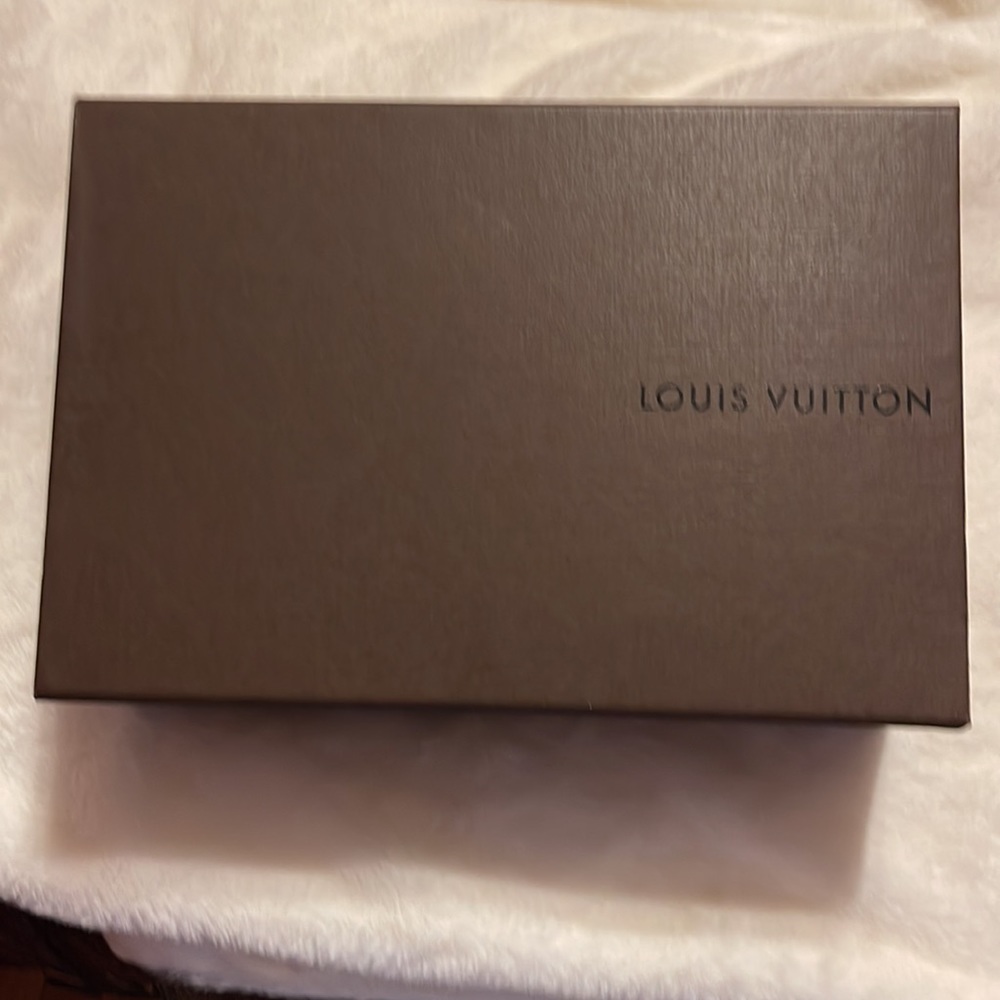 ❌SOLD❌❌Authentic Louis Vuitton - Picture 14 of 14